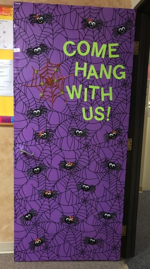 22 Spooky Halloween Party Door Decoration Ideas 2019 - FeminaTalk